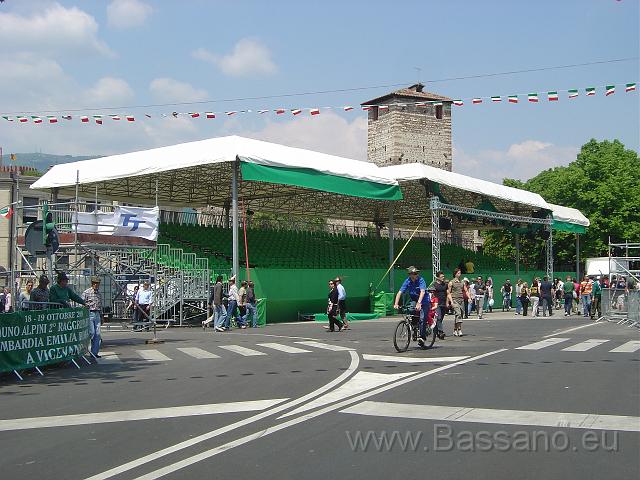 Adunata Alpini Bassano 2008 LG029.JPG